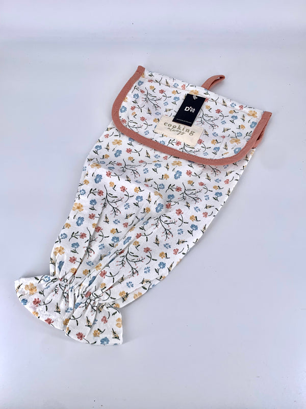 Puxa-Sacos Florido em Pano - Organização com Charme e Praticidade