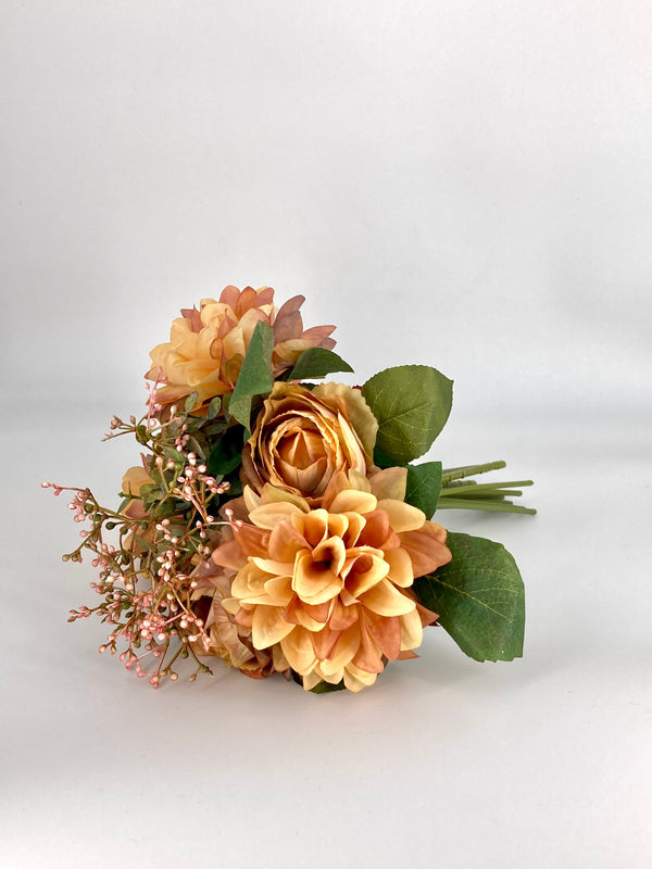 Ramo de Flores Artificiais – Beleza que Dura o Ano Todo